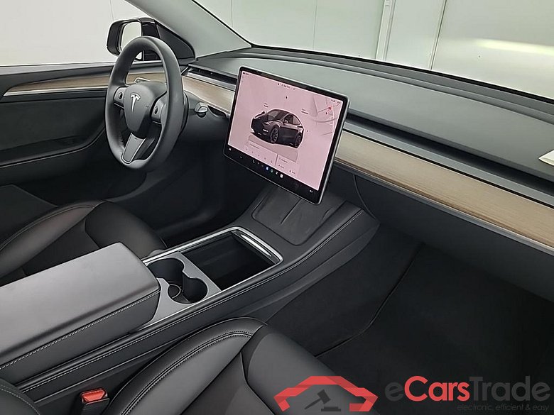 Tesla Model Y Long Range Dual Motor AWD 5D 274kW #6