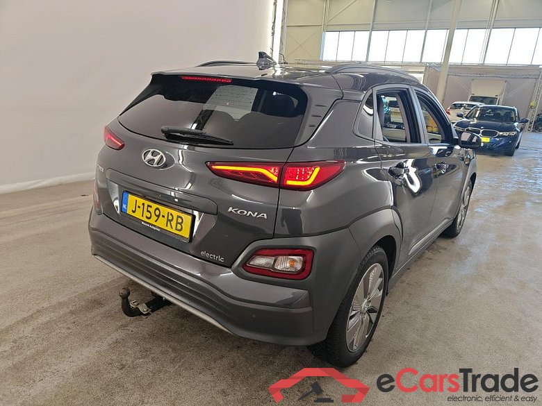 Hyundai KONA Premium Electric 64 kWh 5d #2