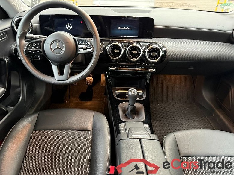 CLA -Klasse Shooting Brake CLA 180 d (118.603) 1.5 85KW MT6 E6dT #3