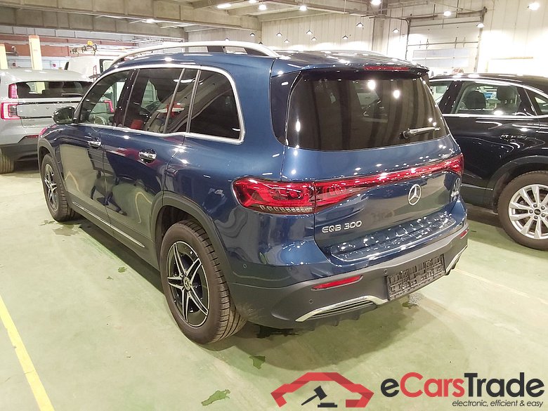 MERCEDES-BENZ EQB BEV 67KWH EQB 300 AMG LINE AUTO 4M #2