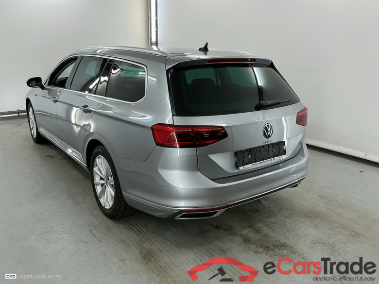 VOLKSWAGEN PASSAT VARIANT 1.4 TSI MSQ VARIANT GTE BUSINESS #3