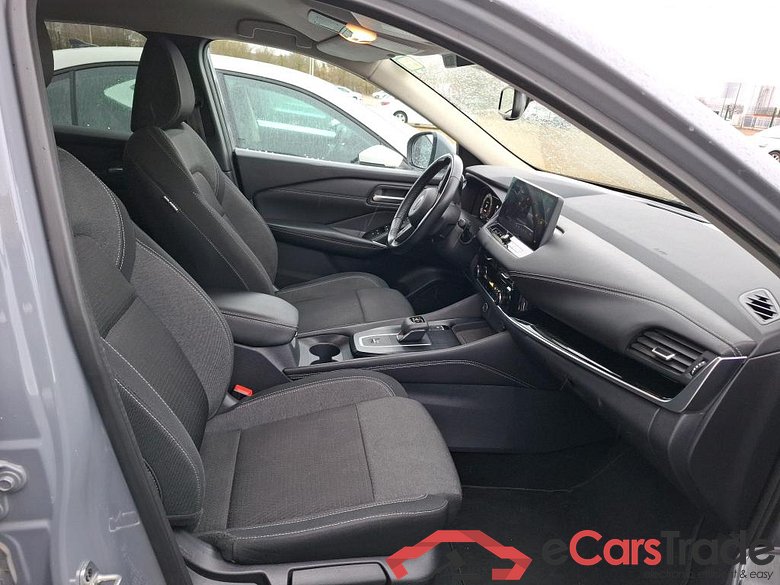 NISSAN Qashqai / 2021 / 5P / Crossover 1.3 MHEV 158ch Xtronic N-Connecta #6