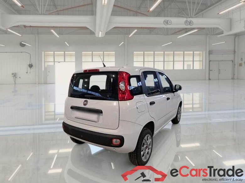 FIAT PANDA / 2011 / 5P / BERLINA 0.9 TWINAIR TURBO NATURAL POWER EASY #2