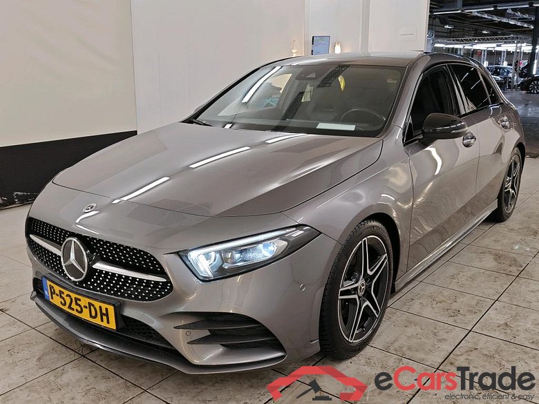 Mercedes-Benz A-Klasse A 200 7G-DCT Business Solution AMG 5d + Pano