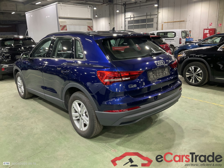 AUDI Q3 1.4 45 TFSI E S TRONIC #3