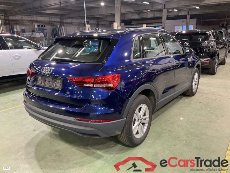 AUDI Q3 1.4 45 TFSI E S TRONIC #4