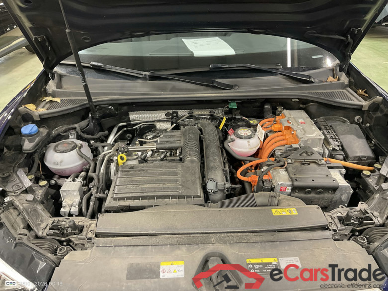 AUDI Q3 1.4 45 TFSI E S TRONIC #6