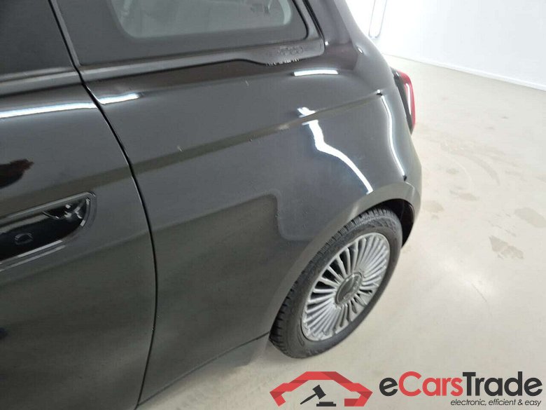 FIAT 500E 42KWH BERLINE ICON #6