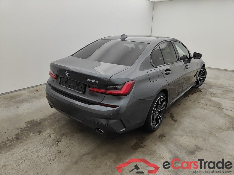 BMW 3 Reeks Berline 320e (150 kW) 4d #2