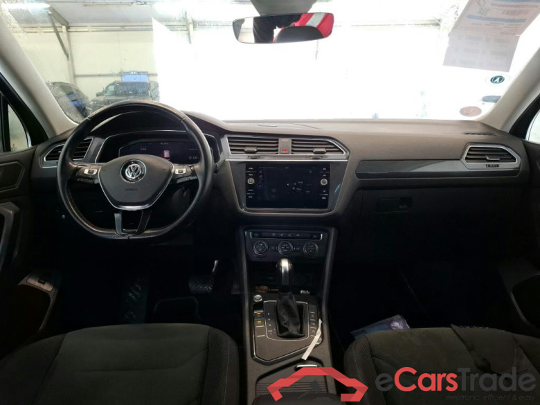 VOLKSWAGEN Tiguan Allspace / 2017 / 5P / SUV 1.5 TSI 150 EVO DSG7 Carat #5