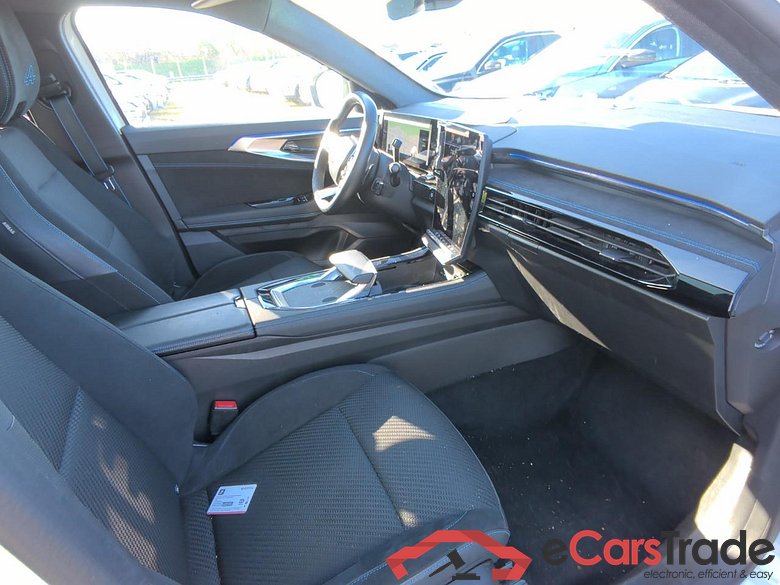 AUSTRAL ICONIC ESPRIT ALPINE E-TECH F HYB 200 BVA RISK #3