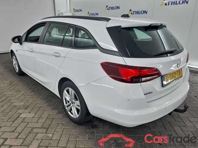 OPEL Astra Sports Tourer 1.2 turbo 81kW Edition 5D #4