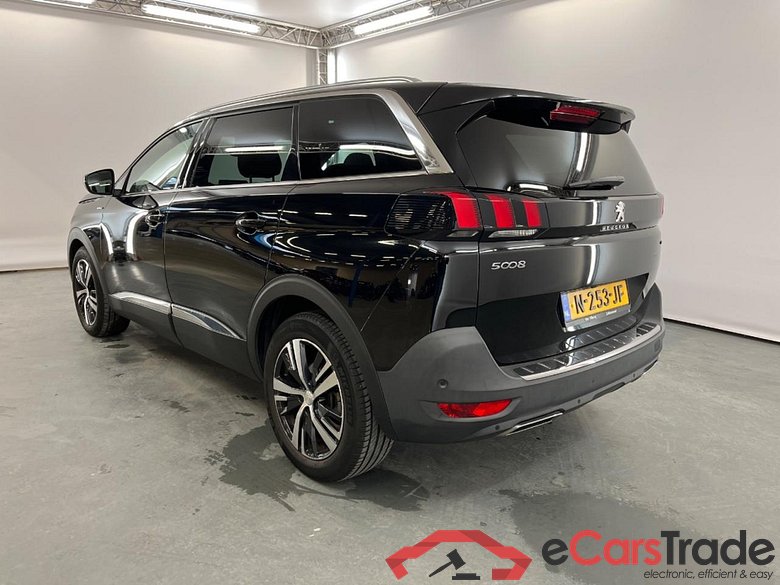PEUGEOT 5008 1.6 PureTech GT-Line #3