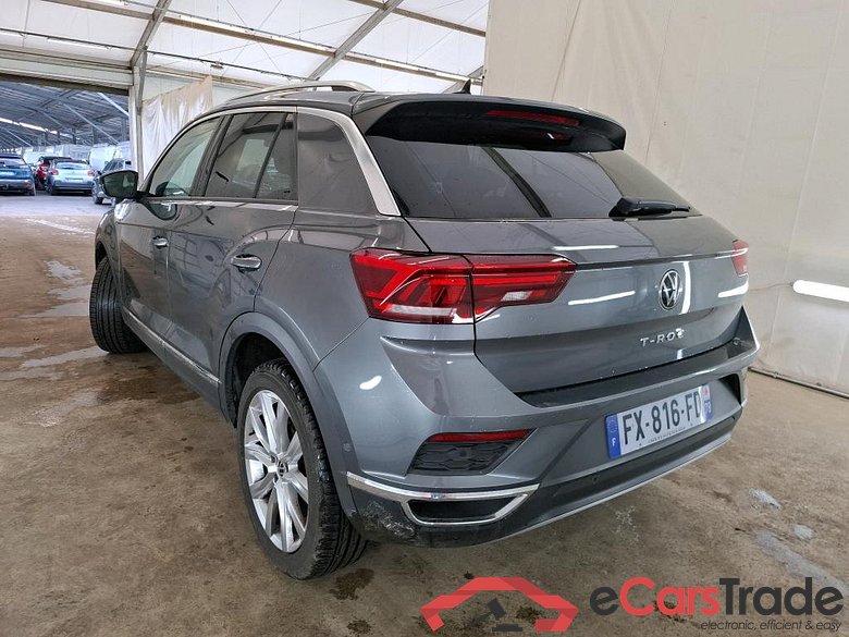 VOLKSWAGEN T-Roc / 2017 / 5P / SUV 1.5 TSI 150 EVO CARAT EXCLUSIVE DSG7 #2