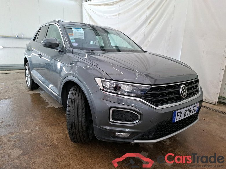 VOLKSWAGEN T-Roc / 2017 / 5P / SUV 1.5 TSI 150 EVO CARAT EXCLUSIVE DSG7 #4