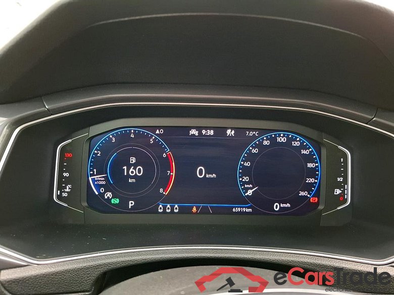 VOLKSWAGEN T-Roc / 2017 / 5P / SUV 1.5 TSI 150 EVO CARAT EXCLUSIVE DSG7 #6