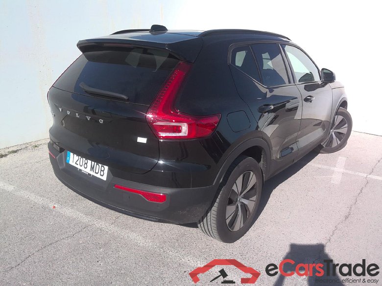 VOLVO XC40 todoterreno 1.5 T4 Recharge PHEV Plus Dark Auto 210 CV 10 kWh #2