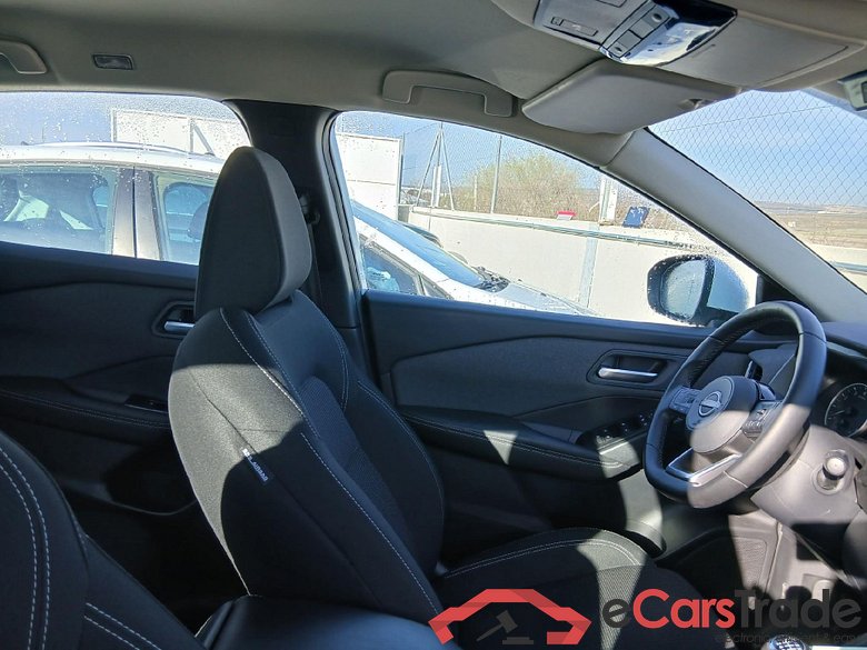 NISSAN QASHQAI / 2024 / 5P / todoterreno DIG-T 103kW (140CV) mHEV 4x2 Acenta #6