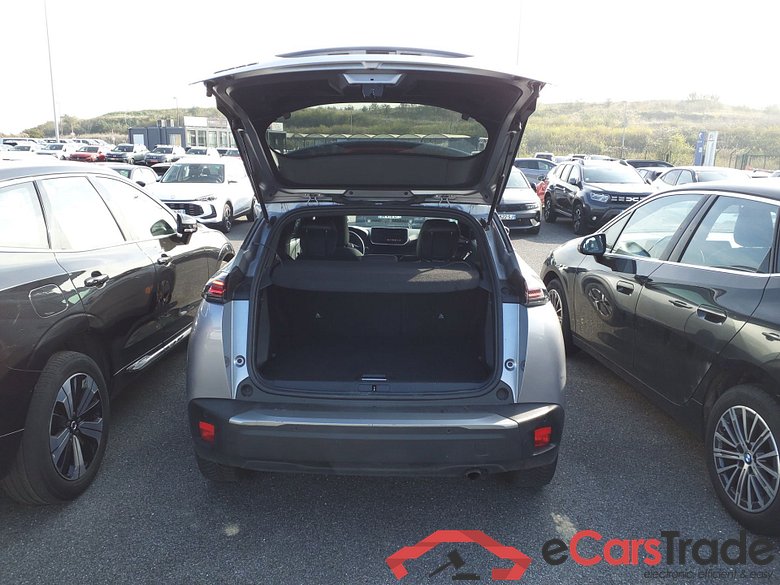 Peugeot 2008 PEUGEOT 2008  1.2 puretech 100 allure  BVM6 #2