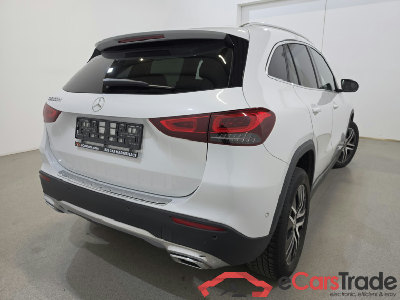 Mercedes GLA 200d Aut. LED-Xenon Widescreen Navi 1/2 Sport-Leather KeylessGo Camera Klima PDC ... #4