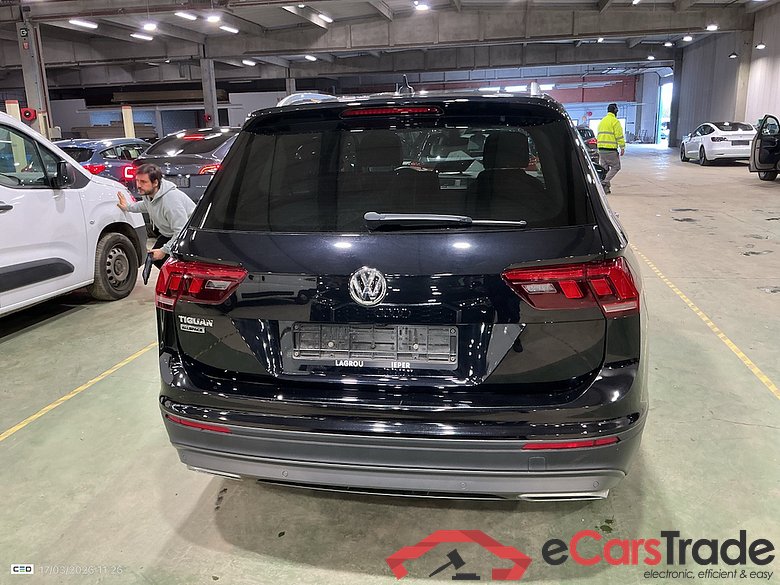 VOLKSWAGEN TIGUAN ALLSPACE DIESEL 2.0 TDi SCR Comfortline (EU6.2) Premium Traval #5