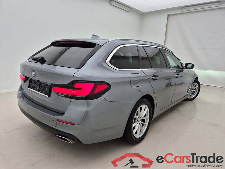 BMW 5-SERIE TOURING 2.0 520D #2