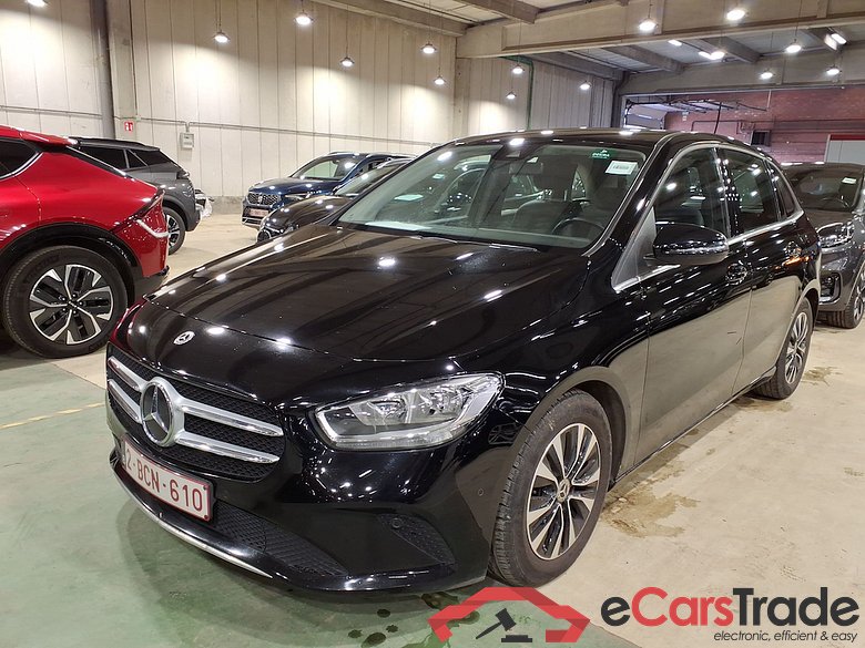 Mercedes B 180d Aut. Widescreen Navi 1/2 Sport-Leather KeylessGo Camera Klima PDC ...