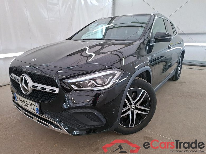 MERCEDES-BENZ GLA / 2020 / 5P / SUV 1.3 GLA 250 e BUSINESS LINE DCT