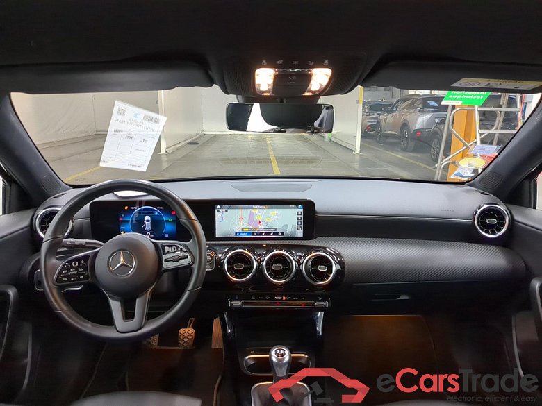 MERCEDES-BENZ Classe A Compact / 2018 / 5P / Berline A 180 d Business Line #5