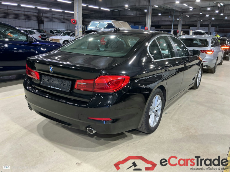 BMW 5 - 2017 530eA PHEV Performance OPF #4