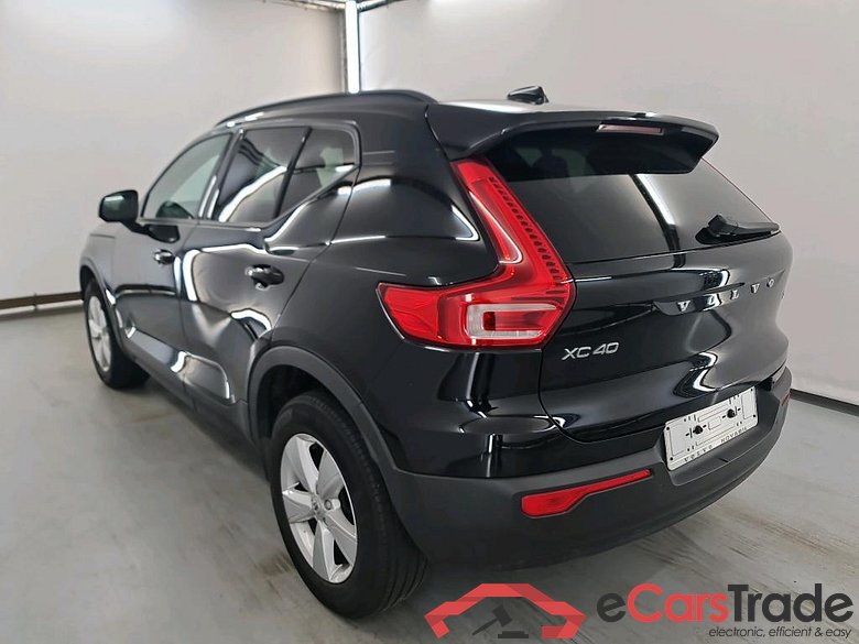 VOLVO XC40 1.5 T2 MOMENTUM CORE #3