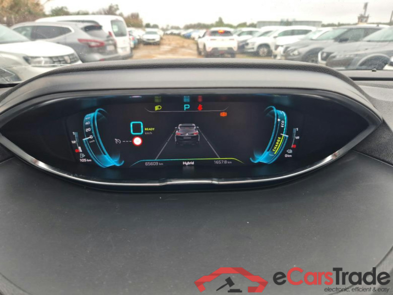 PEUGEOT 3008 Hybrid / 2020 / 5P / todoterreno 225 e-EAT8 Allure (AC2) #4