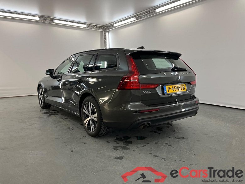 VOLVO V60 2.0 B3 Momentum #3