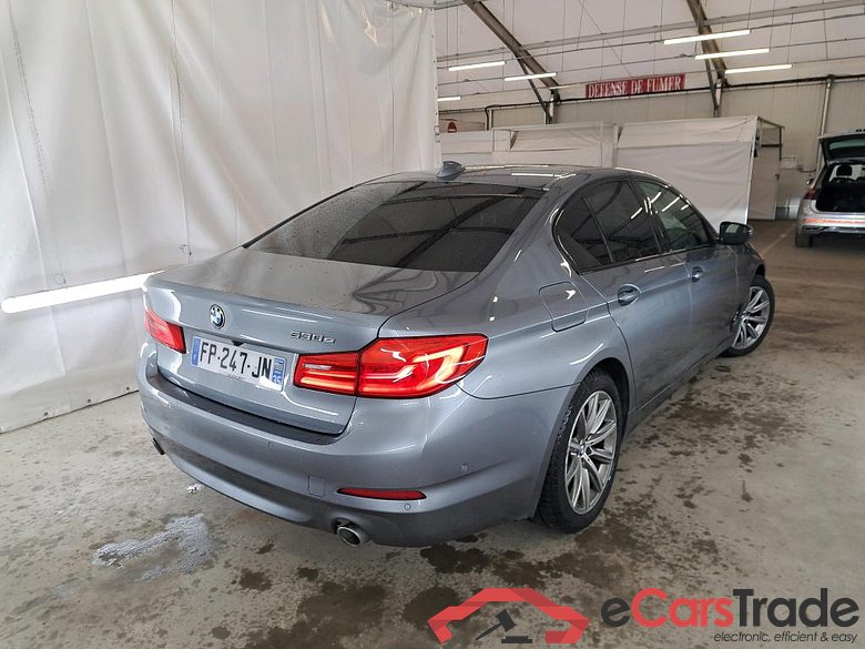BMW Série 5 / 2016 / 4P / Berline 530e iPerformance 252ch Busi Design BVA8 #3
