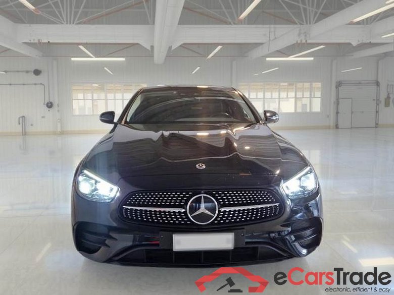 MERCEDES-BENZ CLASSE E / 2020 / 4P / BERLINA E300 DE 4MATIC EQ-POWER PREMIUM PLUS #6