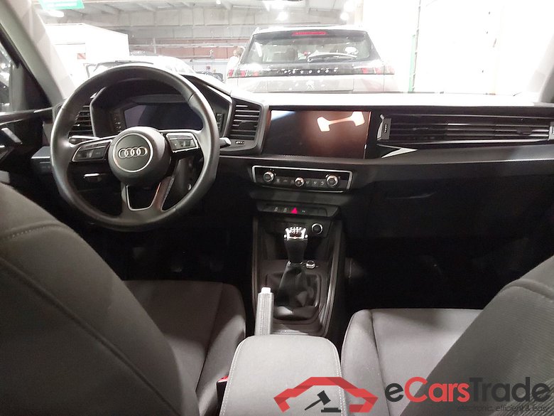 AUDI A1 SPORTBACK 1.0 25 TFSI ATTRACTION #6