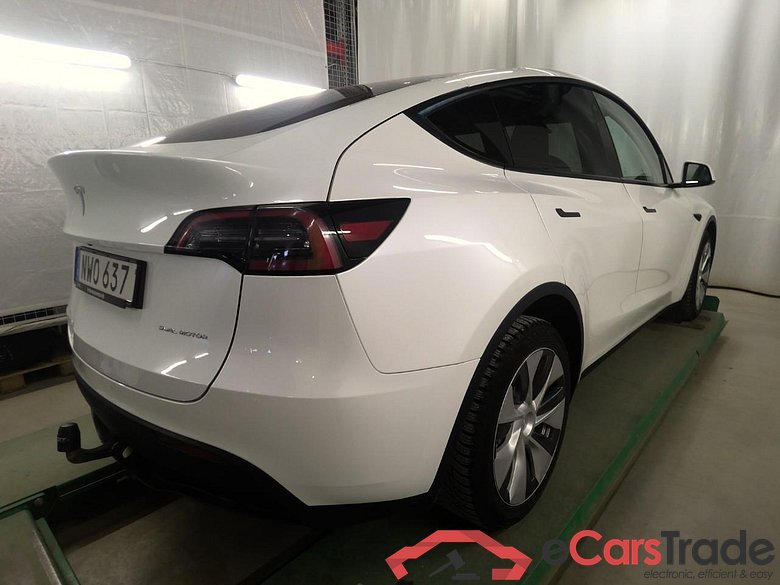 Model Y Long-Range AWD #4