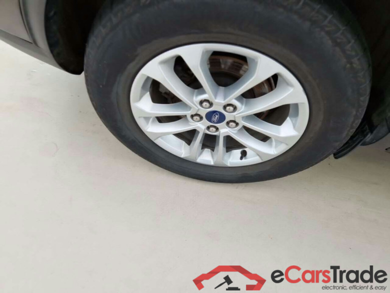 FORD KUGA 2.5 PHEV CONNECTED #5