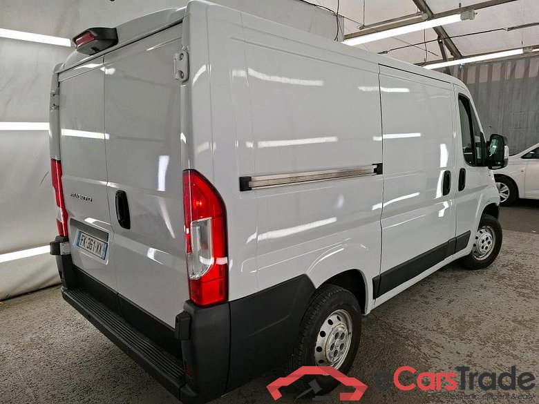 FIAT Ducato 2014 4P Fourgon tôlé 3.0 C H1 2.0 Multijet 115 Pack Pro Nav #3