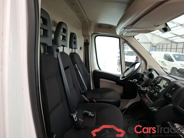PEUGEOT Boxer / 2014 / 4P / Fourgon tôlé 2.0 BLUEHDI 110 PREMIUM PA 333 L1H2 #6