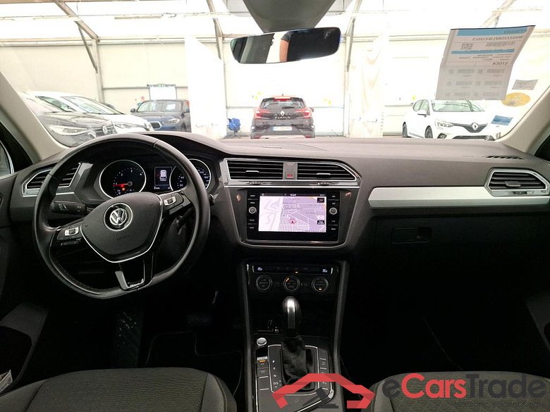 VOLKSWAGEN Tiguan / 2016 / 5P / SUV 2.0 TDI 150 DSG7 Confortline Business #5