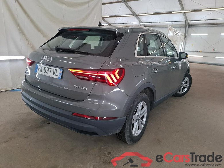 AUDI Q3 / 2018 / 5P / SUV 2.0 35 TDI 150 S TRONIC BUSINESS LINE #3