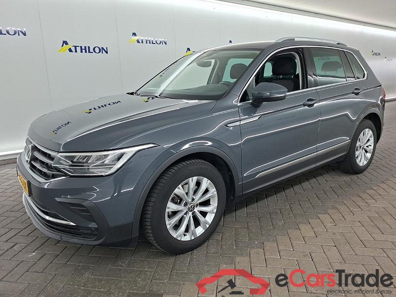 VOLKSWAGEN Tiguan 1.5 TSI 110kW DSG Life Business 5D