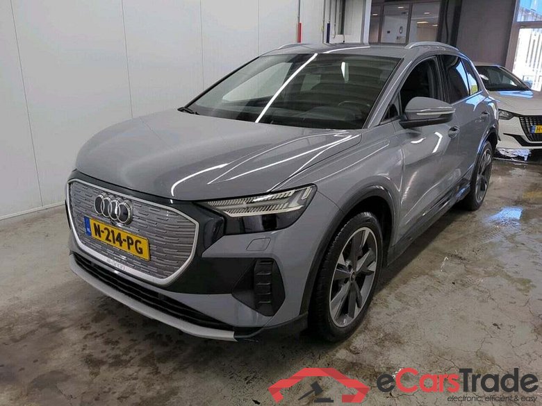 AUDI Q4 e-tron 40 L ed. Adv. 77 kWh #1