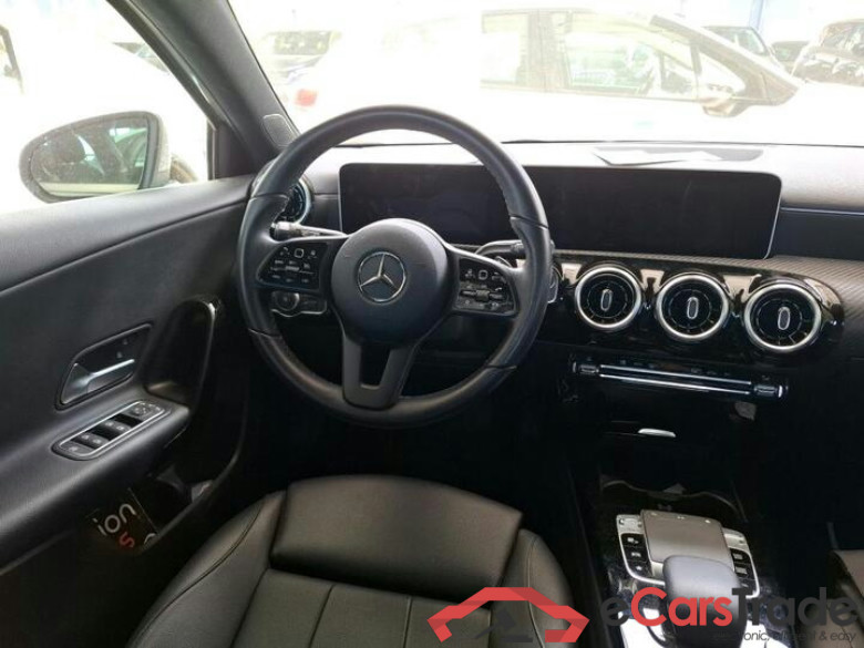 Mercedes A 180 Aut. LED-Xenon Widescreen Navi Sport-Leather KeylessGo Camera Klima PDC ... #5