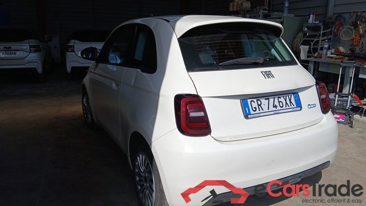 Fiat 500e Aut. Virtual Navi-Pro KeylessGo Klima ... #4