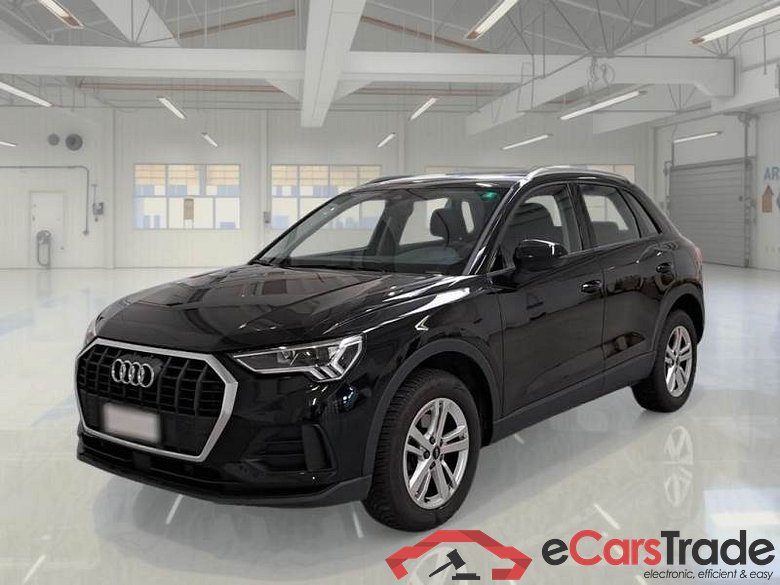 AUDI Q3 / 2018 / 5P / SUV 35 TDI S TRONIC BUSINESS #1