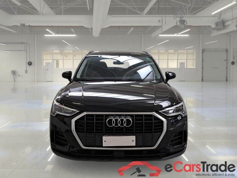 AUDI Q3 / 2018 / 5P / SUV 35 TDI S TRONIC BUSINESS #6