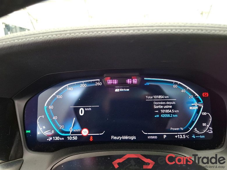 BMW Série 3 Touring / 2019 / 5P / Break 330e xDrive 292ch Luxury BVA8 Hybride #6