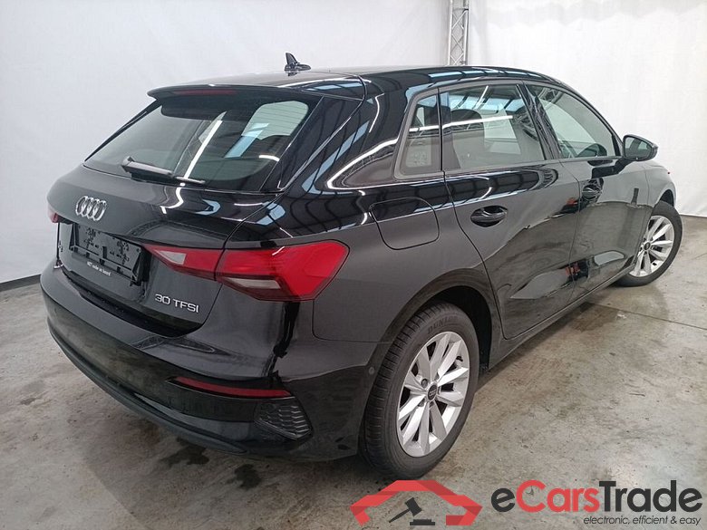 Audi A3 Sportback 1.0 30 TFSi 81kW S tronic Attraction BE 5d #2